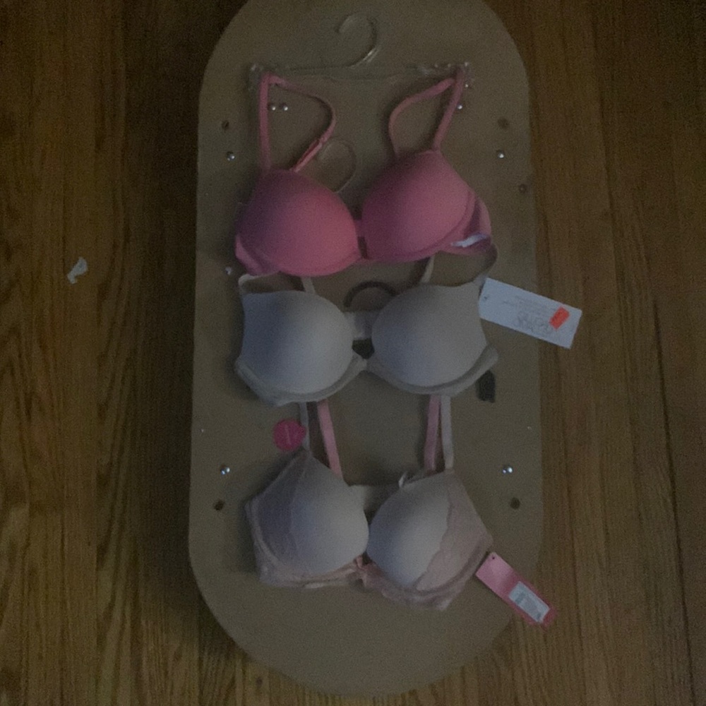 Bras/ undergarment